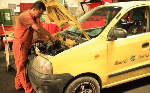 Reactivan economía en talleres de Villavicencio